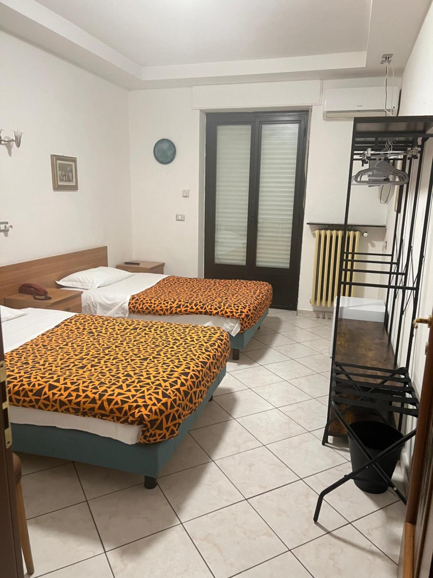 Hotel Persico Saluzzo Exterior photo